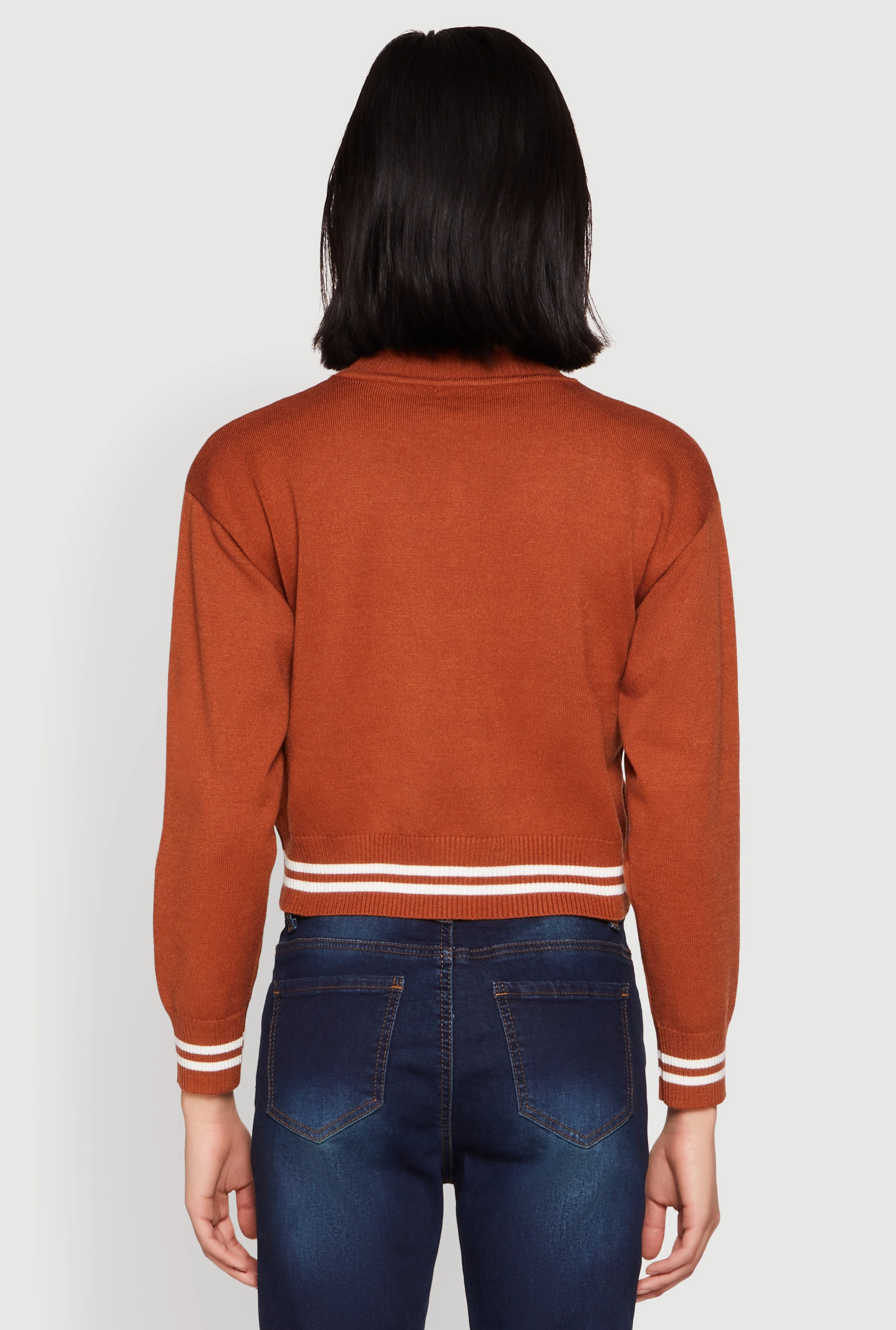 06 Cropped Sweater