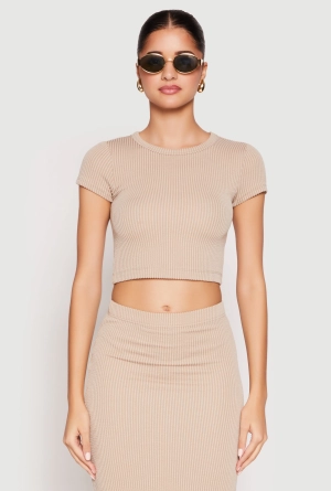 Almost Famous Ribbed Knit Short Sleeve Top