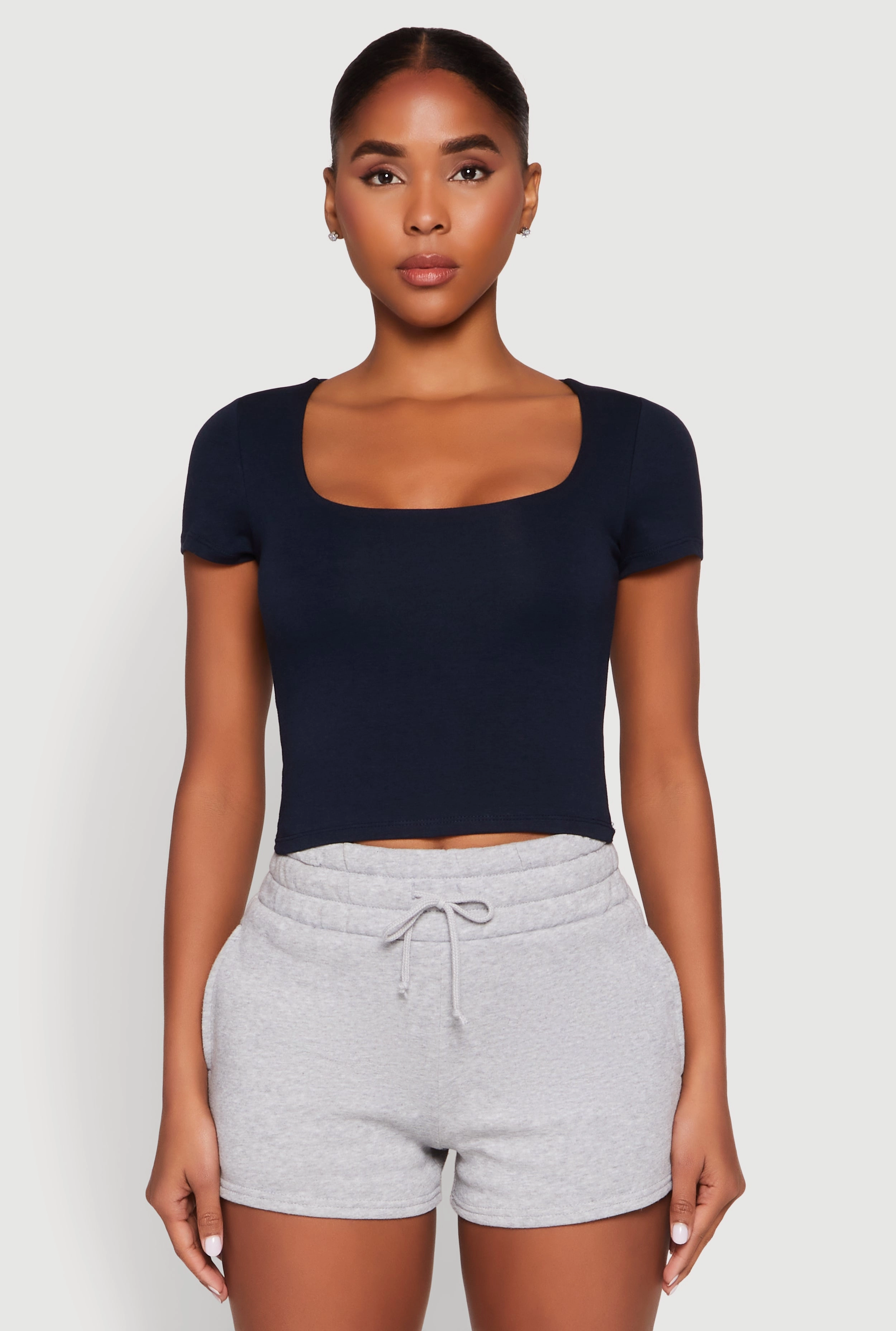 Basic Scoop Neck Cropped Tee