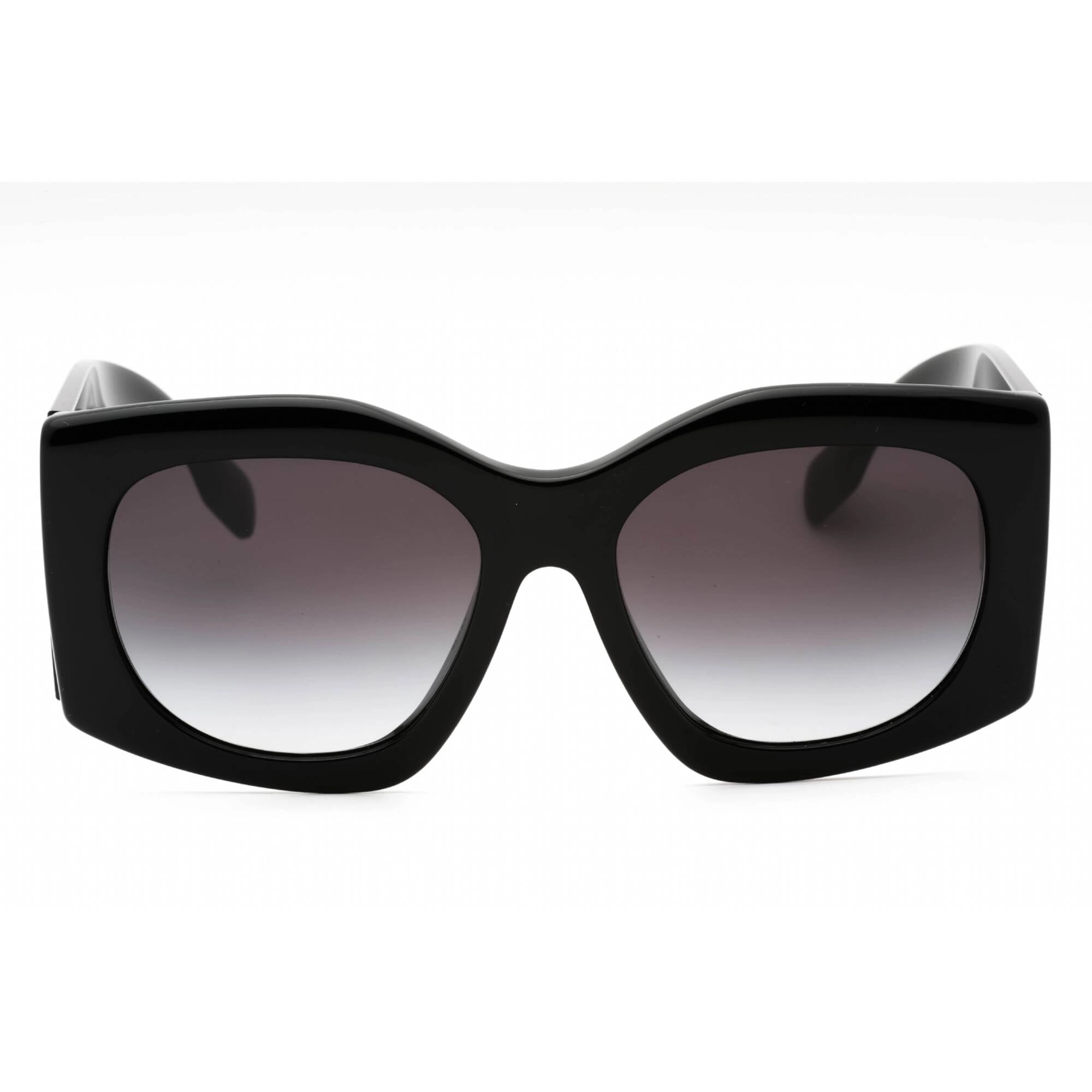Burberry Women's Sunglasses - Black Plastic Oversized Full Rim Frame | 0BE4388U 30018G