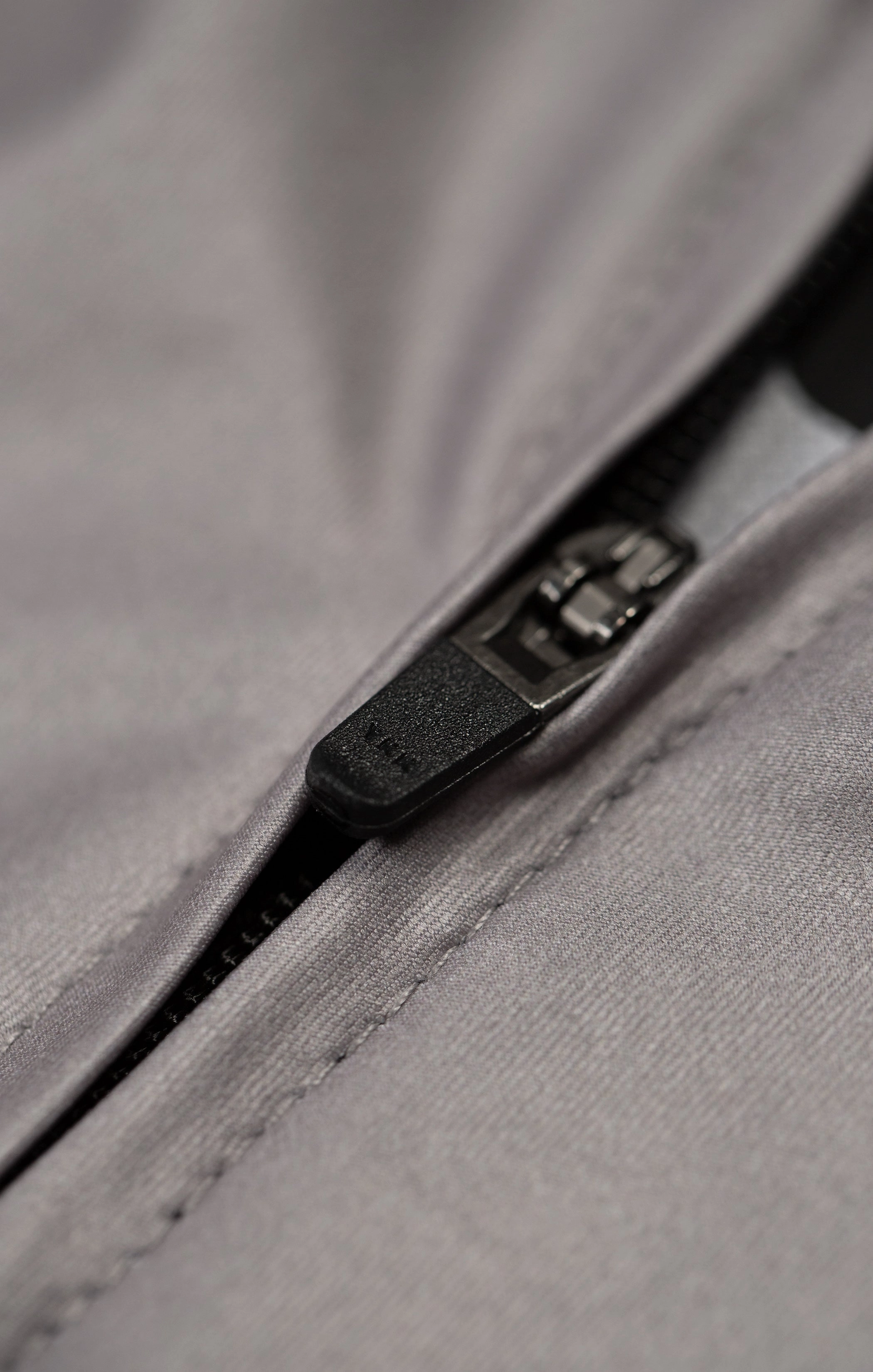 Detour Fitted Top - Grey - Men's