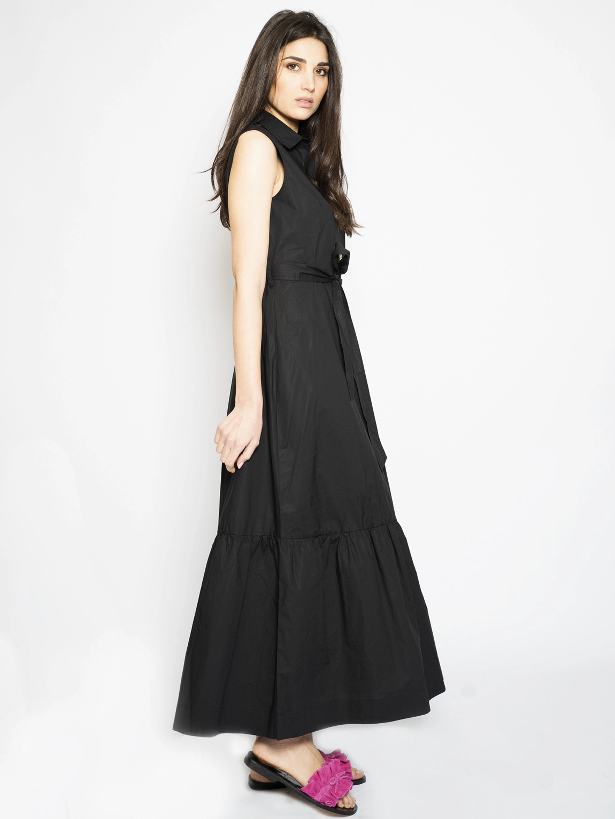 Long dress in Black Popeline