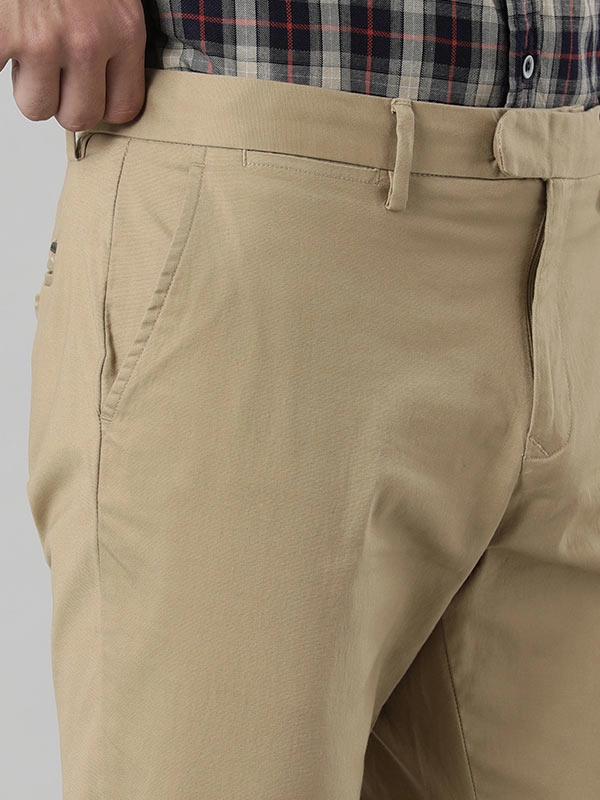 Men Urban Fit Polyester Blend Trouser
