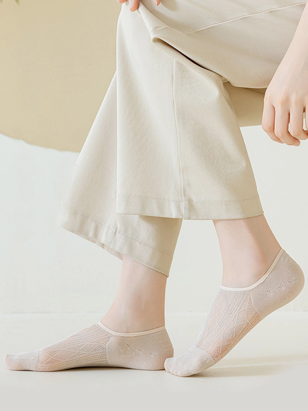 Modal Moisture-Wicking Antibacterial Cool Breathable Semi-No-Show Socks