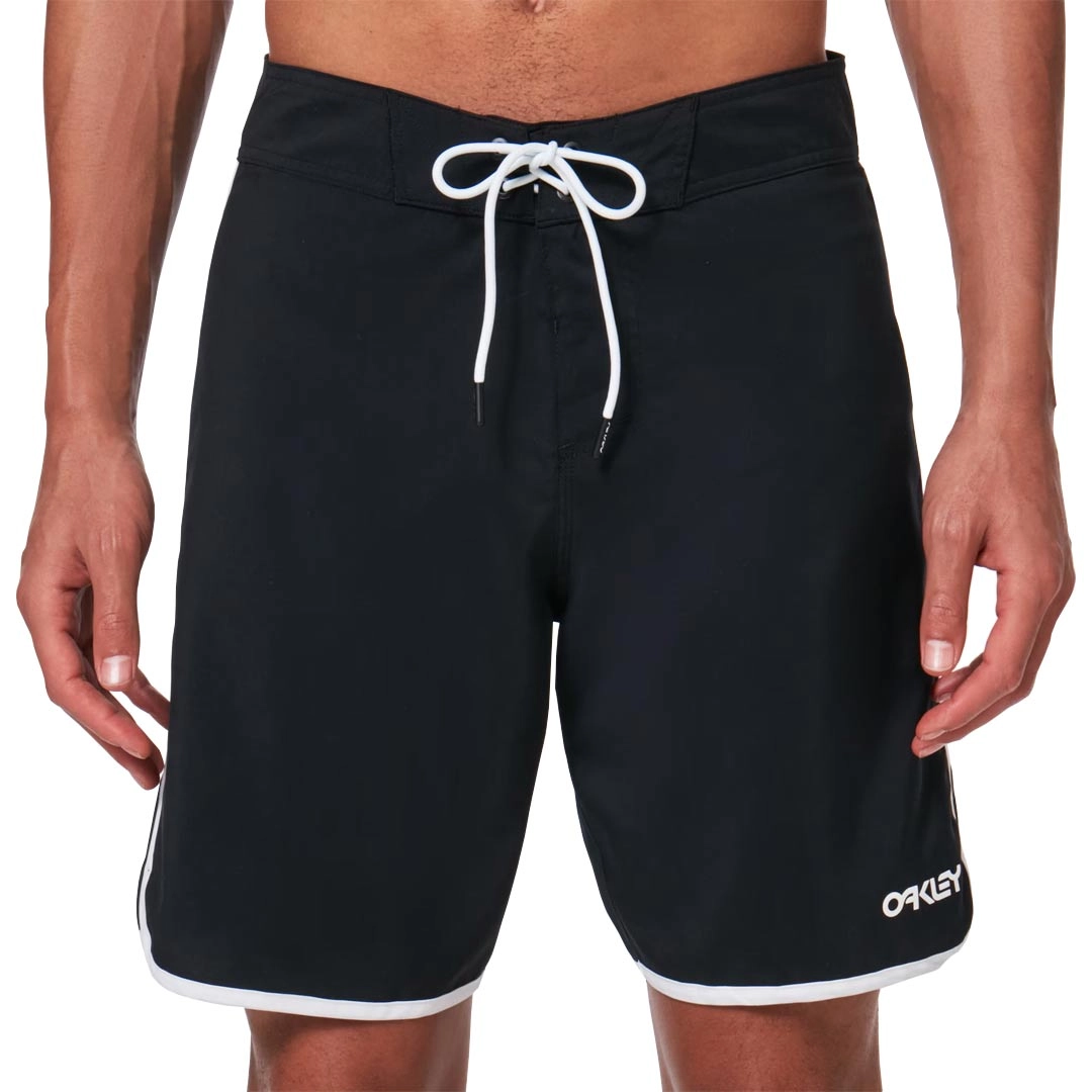 Oakley - Men's Solid Crest 19 Board Shorts (FOA401811 02E)
