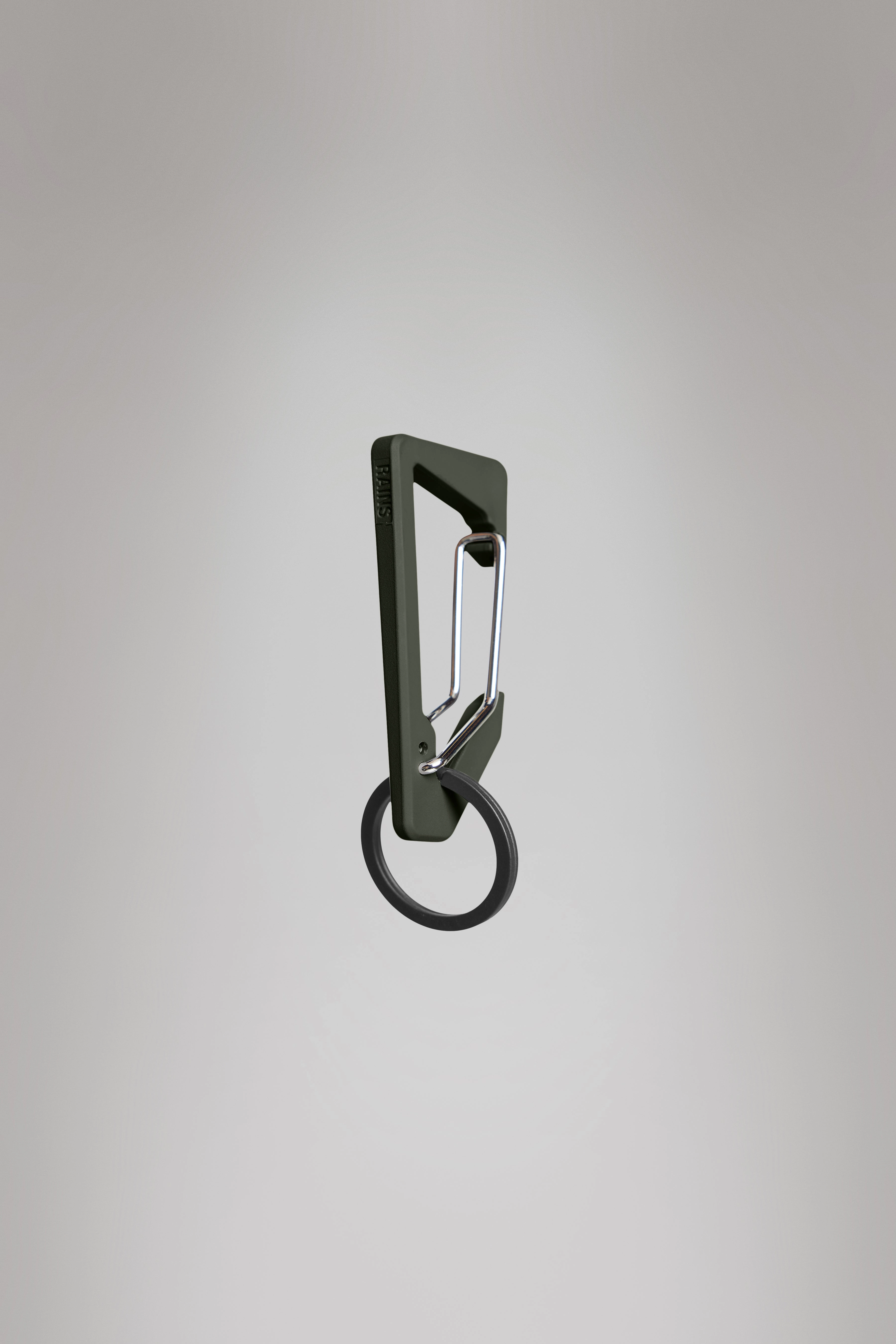 Rains Carabiner