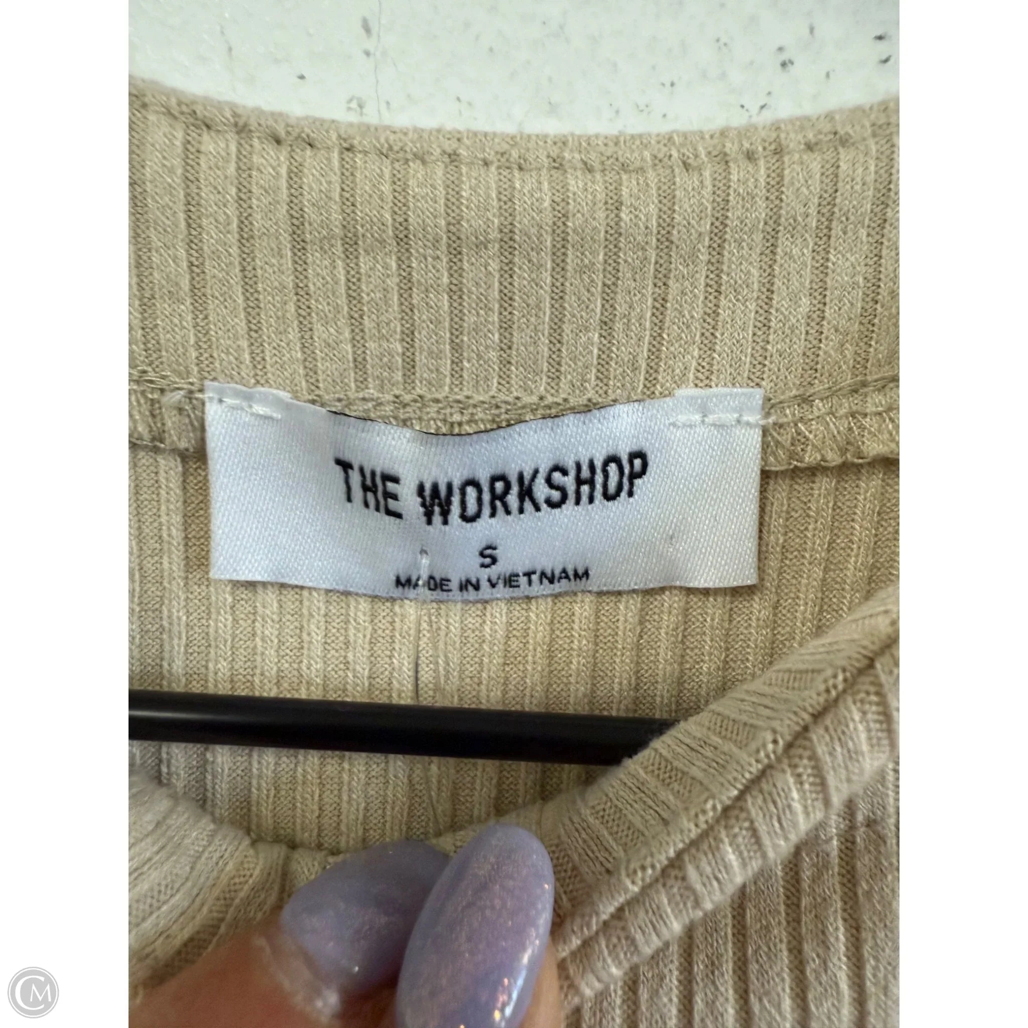Top Sleeveless By Workshop In Tan, Size: S